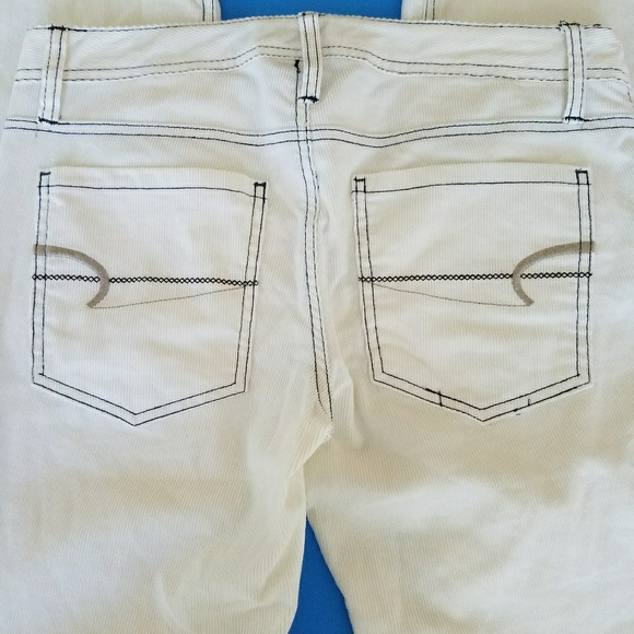 👖American Eagle Cord Jeans - Picture 2 of 4